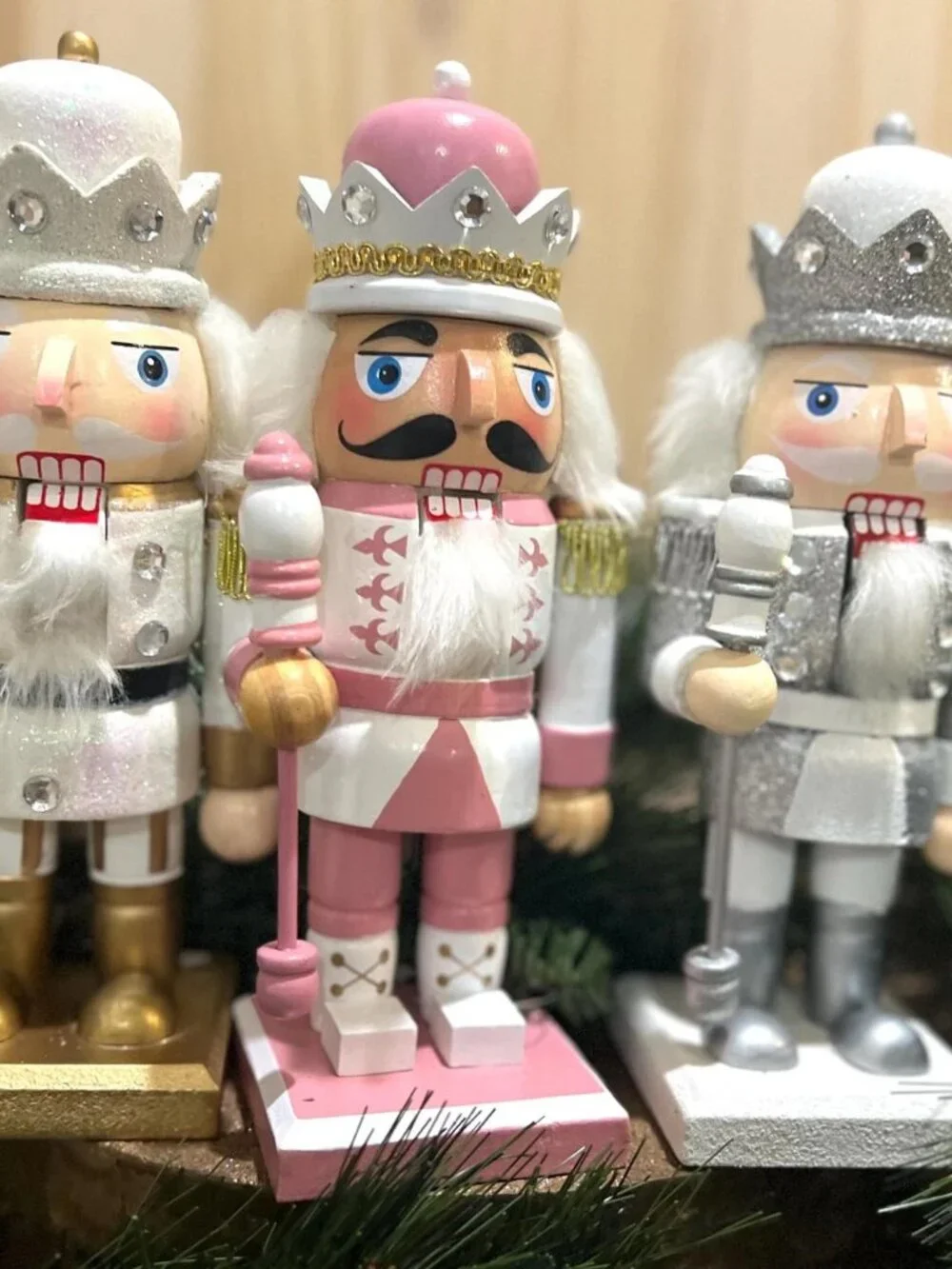 Wood King Nutcracker with Christmas Mantel Decoration Holiday Gift